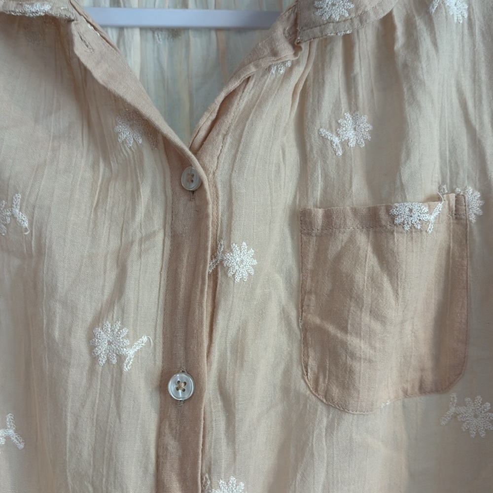 Anthropologie Mermaid Tan Button-Up Tunic‎ with Floral Pattern - Picture 2 of 8